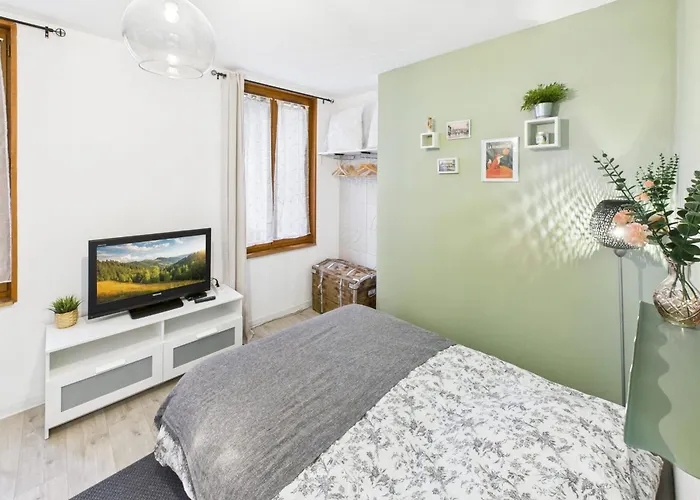 Apartment La Renardiere Troyes